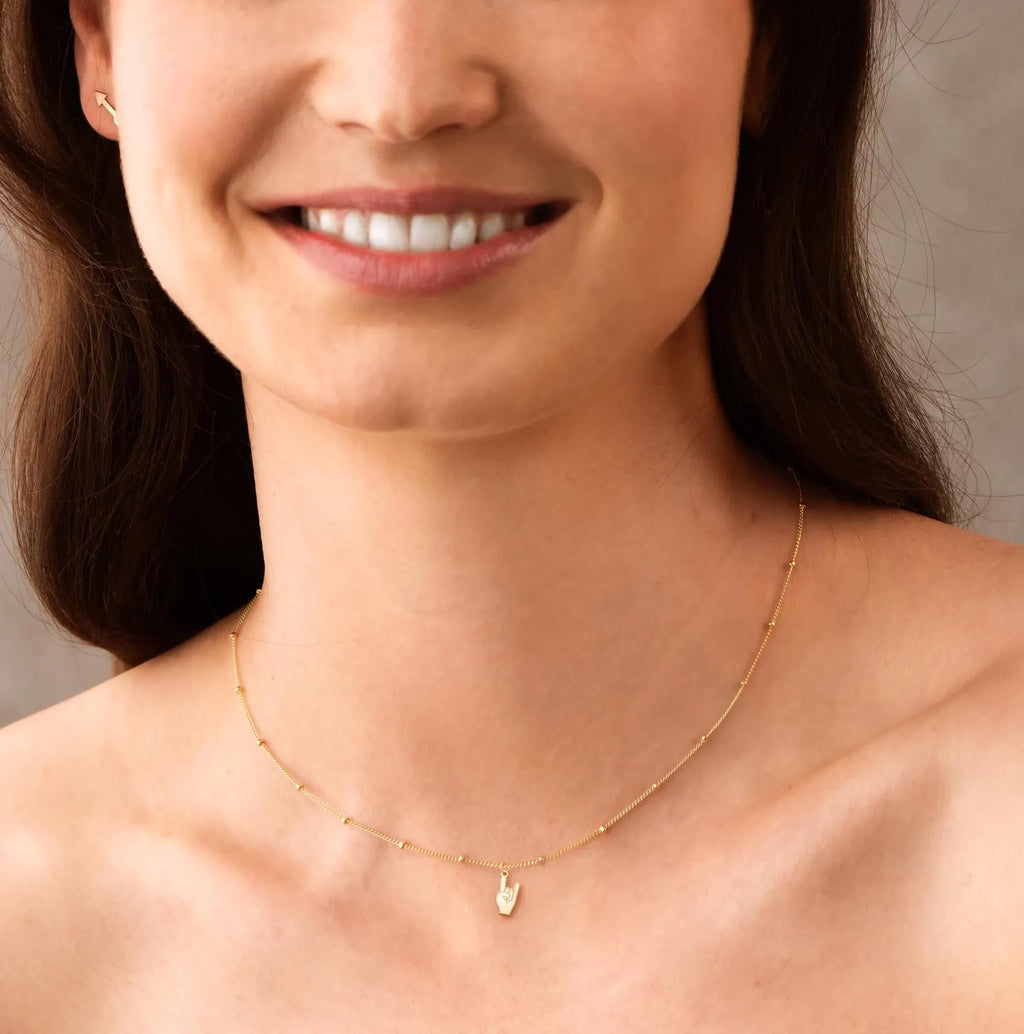 Rock On Hands Beady Chain 925 Sterling Silver Pendant